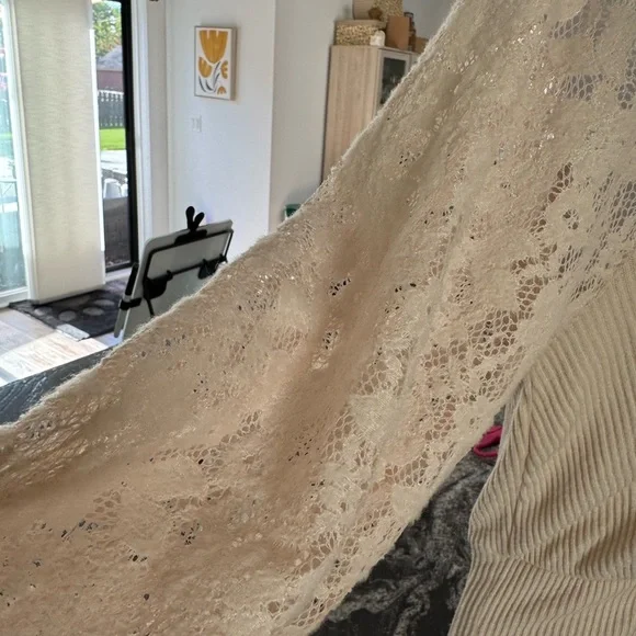 Anthropology V neck top S - Picture 6 of 8